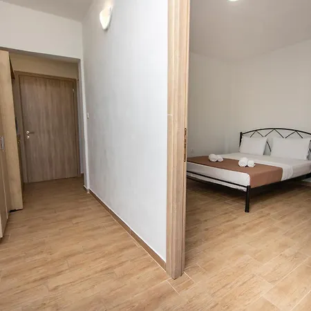 Littore Maris Apartment *