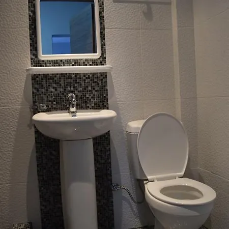 Littore Maris Nea Vrasna